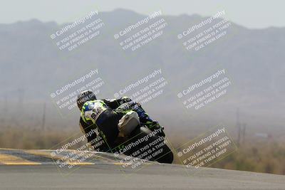 media/Apr-10-2022-SoCal Trackdays (Sun) [[f104b12566]]/Turn 9 Backside (1120am)/